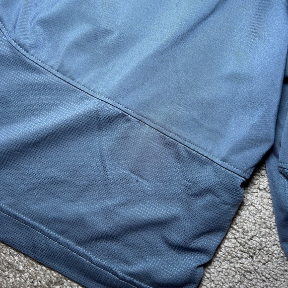 Under Armour Gray Athletic Shorts Lightweight Performance - Picture 5 of 5